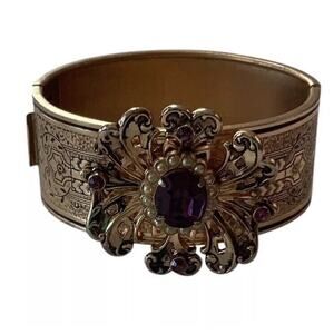 Vtg Coro Pegasus signed taille d'épargne Purple rhinestone cuff bracelet Floral